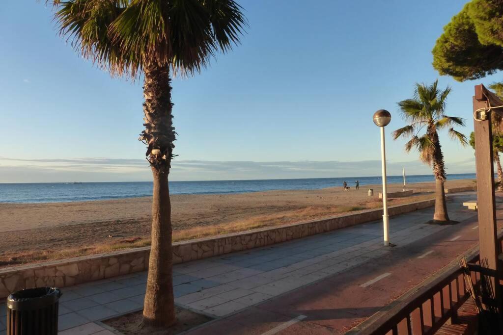Apartamento A 1ª Linea De Mar, Vilafortuny Cambrils Eksteriør billede