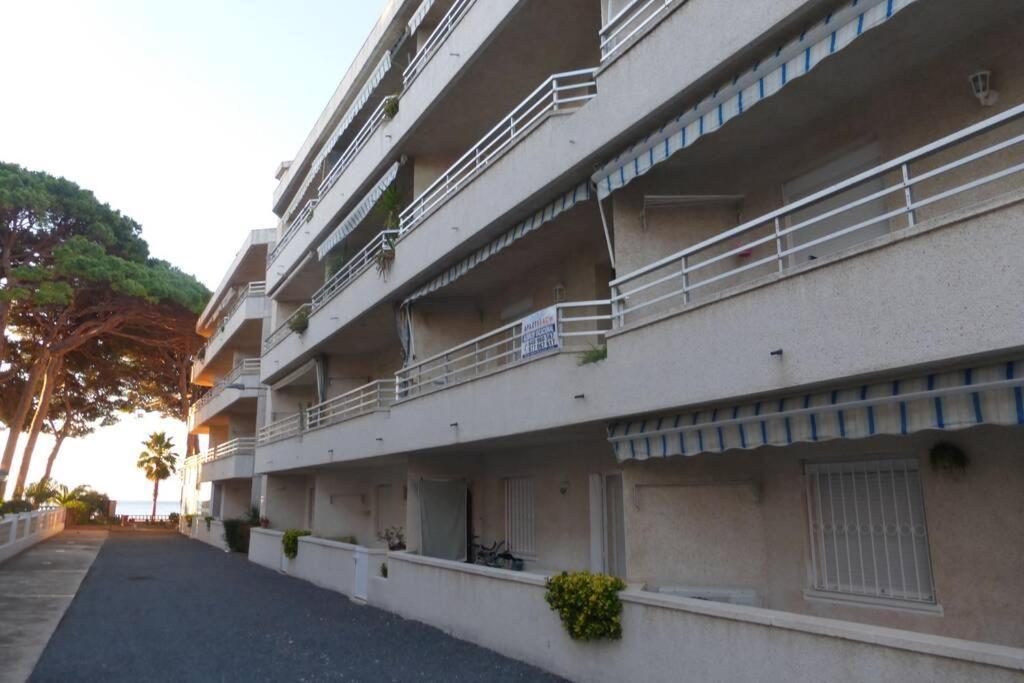 Apartamento A 1ª Linea De Mar, Vilafortuny Cambrils Eksteriør billede